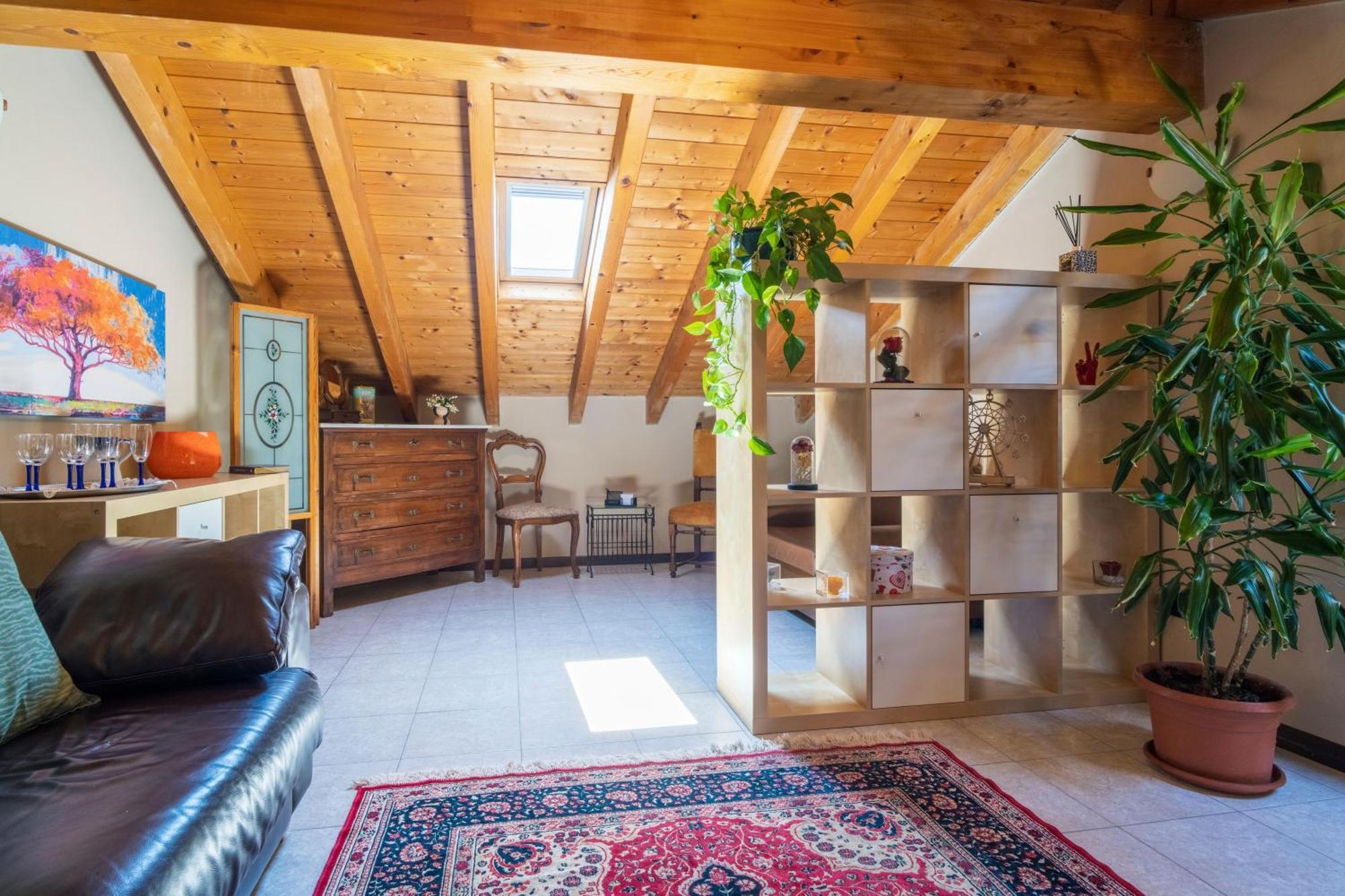 Appartement Le Rose à Venegono Superiore Extérieur photo